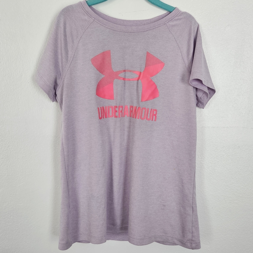 Under Armour Purple Shirt With Pink Graphic Size‎ Youth Medium
